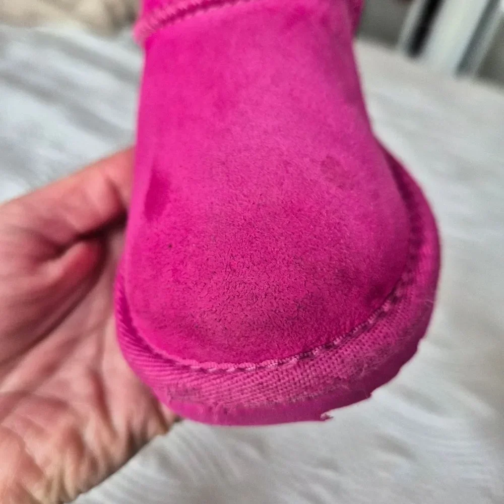 GUC UGG Classic II Boots Hot Pink Raspberry Sorbet Sz 7